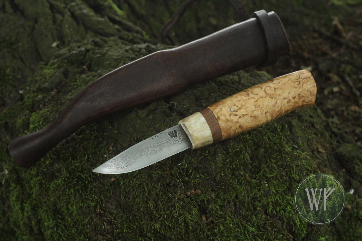 Hand-forged Damascus Puukko / Pattern-welded steel / Bushcraft belt knife / Handmade / Unique