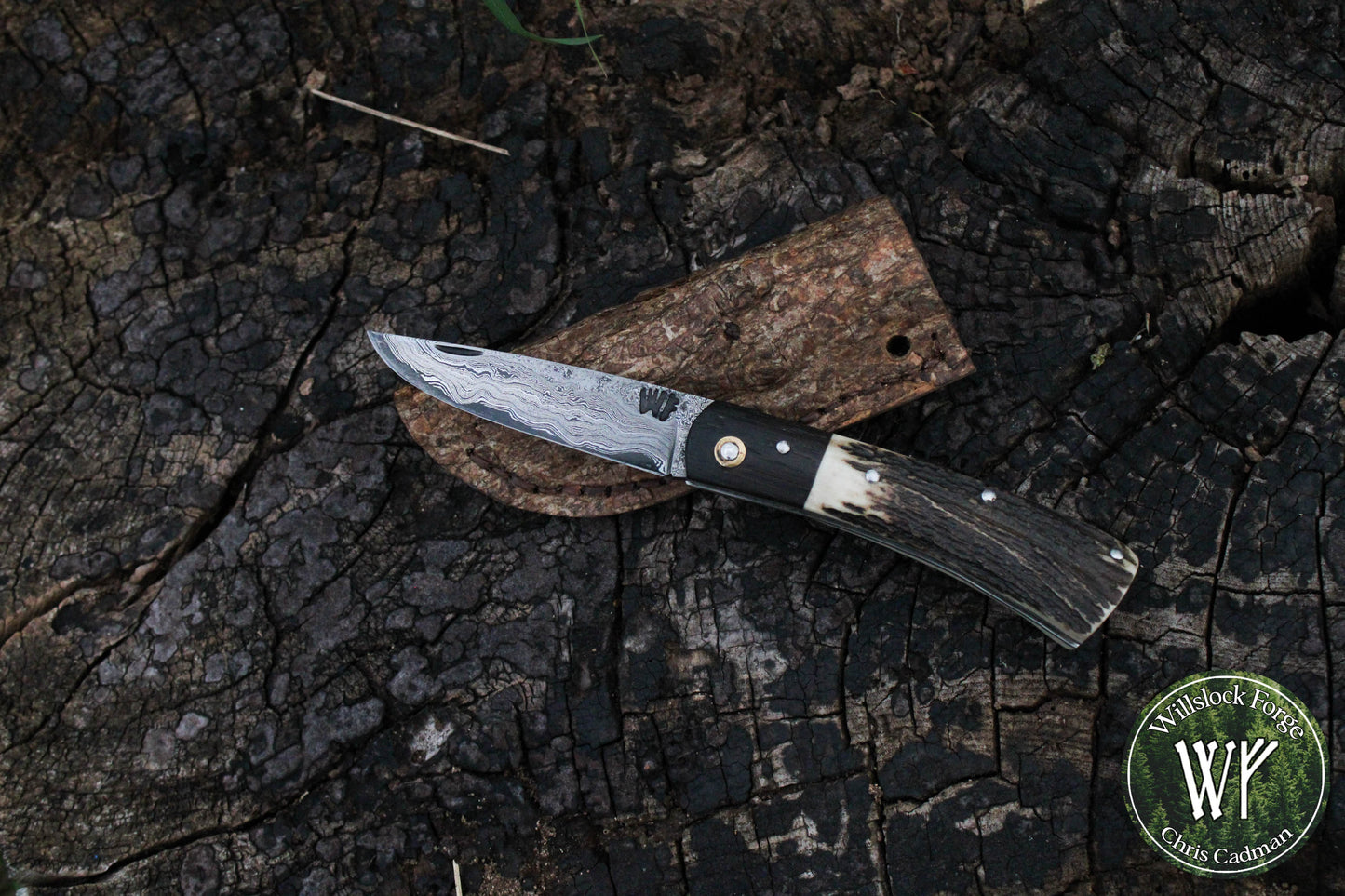 Hand-Forged San Mai Damascus Slipjoint with Bog Oak & Stag Antler Scales / UK Legal Carry