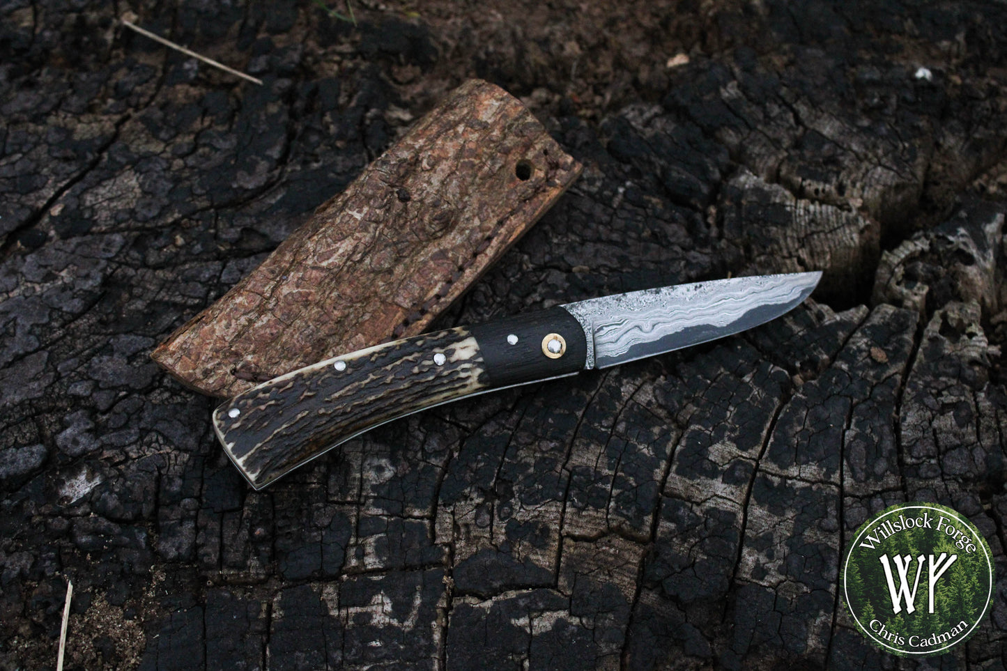 Hand-Forged San Mai Damascus Slipjoint with Bog Oak & Stag Antler Scales / UK Legal Carry