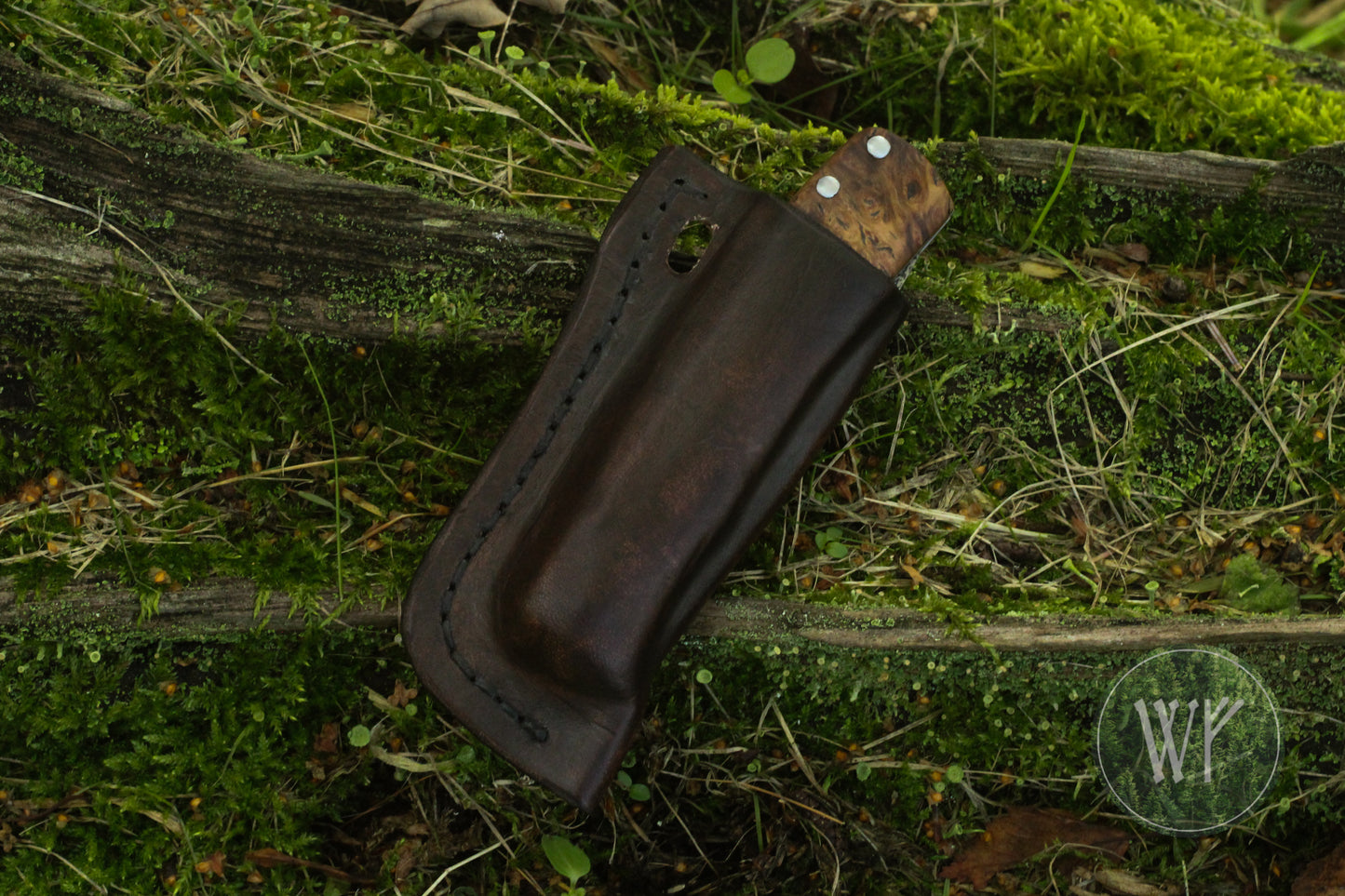 [RESERVED FOR GERD] Hand-forged dual-detente folder with Damascus Steel blade, Titanium Liners and Welsh Oak Burl Handle / Non-locking UK Legal Carry