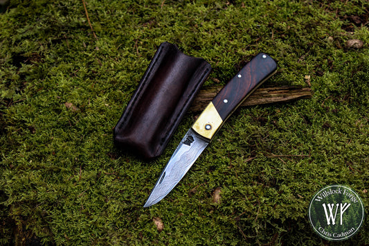 Hand-forged slipjoint folding knife / Pattern-welded Go-Mai Damascus blade / UK Legal / Antiqued Brass & Desert Ironwood Handle