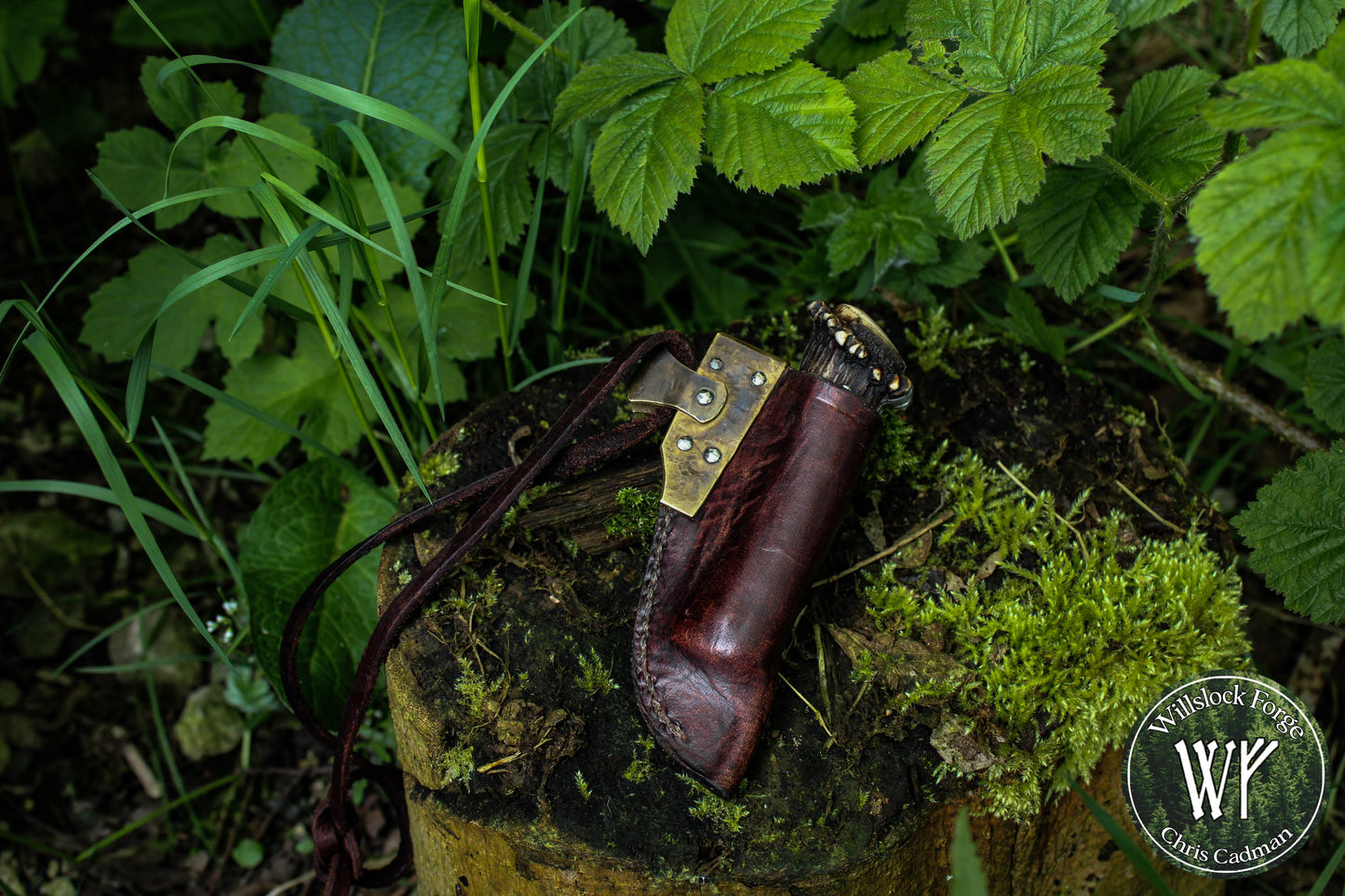 Hand-forged Damascus San Mai Slipjoint / UK Legal Folding Knife / Ancient Bog Oak & Stag Crown / Traditional Pocket Knife / UK Legal