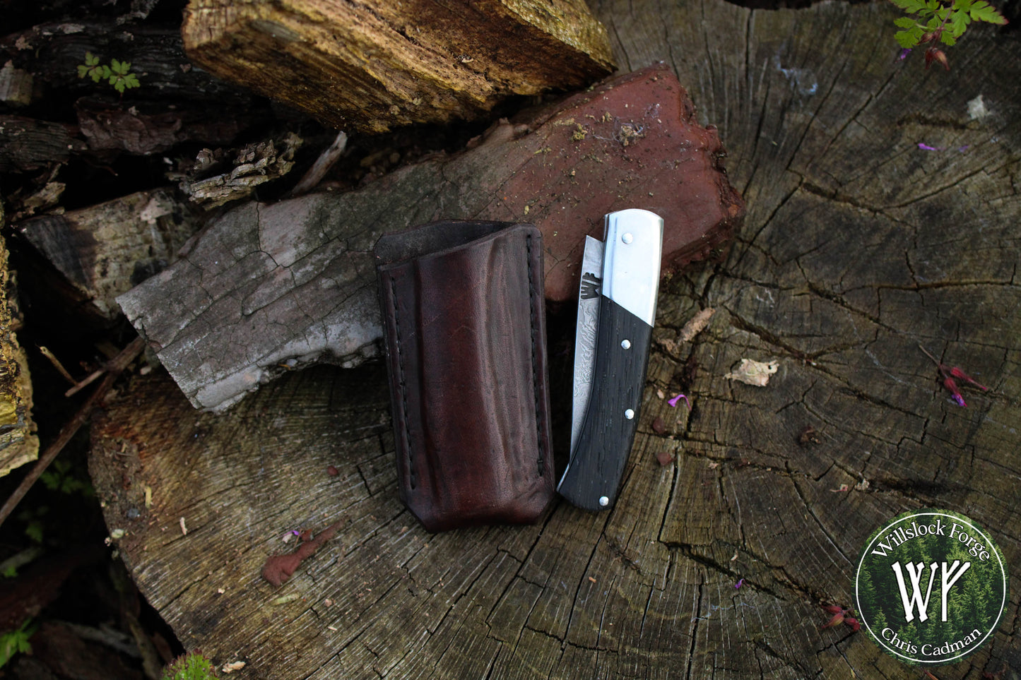 Hand-forged Pattern-welded Slipjoint / Damascus Go-Mai Blade with Ancient Bog Oak scales / UK Legal Carry