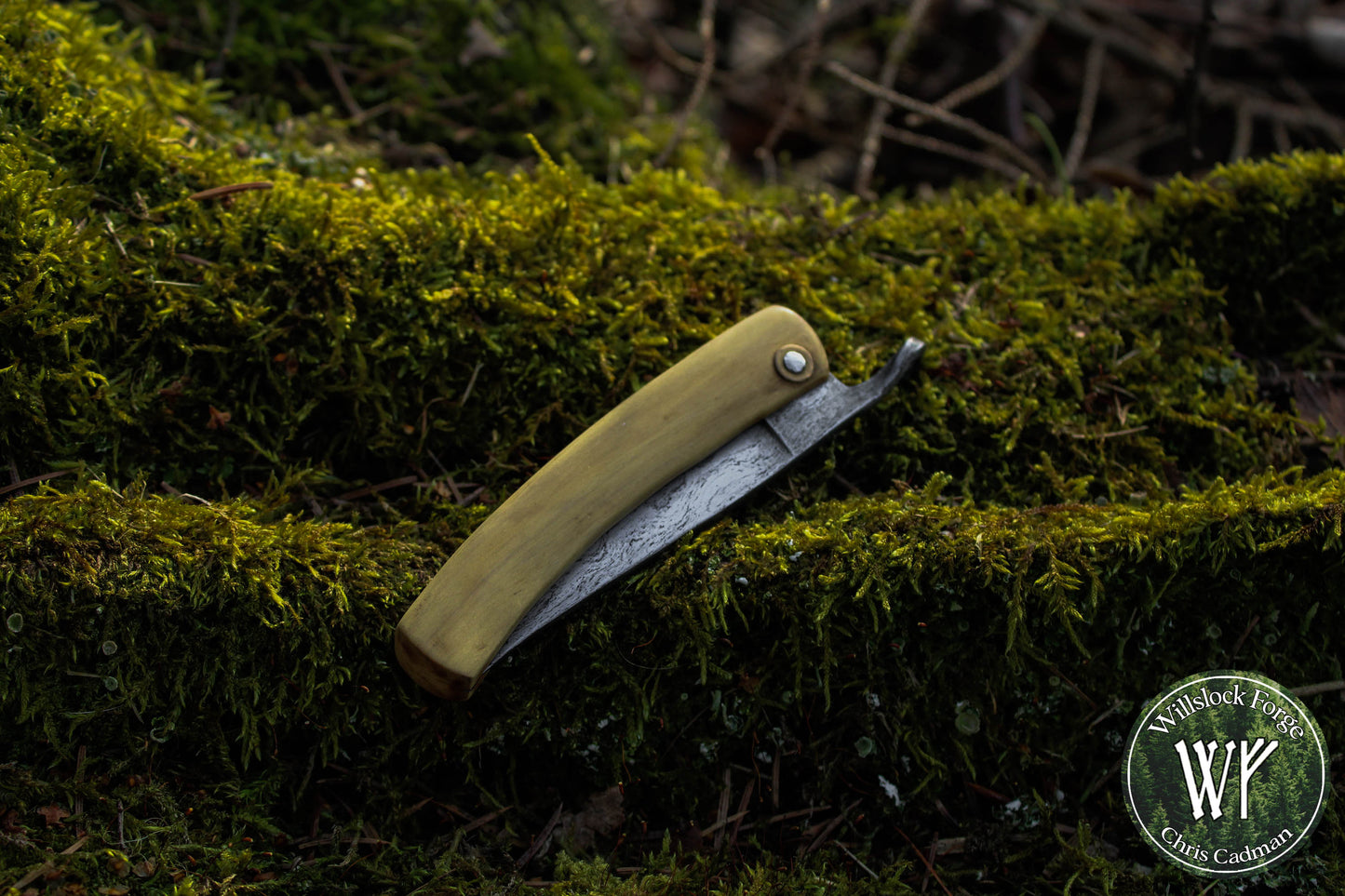 Hand-forged folding knife / Wrought Iron San Mai Viking Friction Folder / Boxwood handle / UK Legal