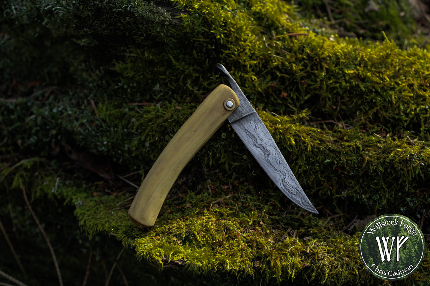 Hand-forged folding knife / Wrought Iron San Mai Viking Friction Folder / Boxwood handle / UK Legal