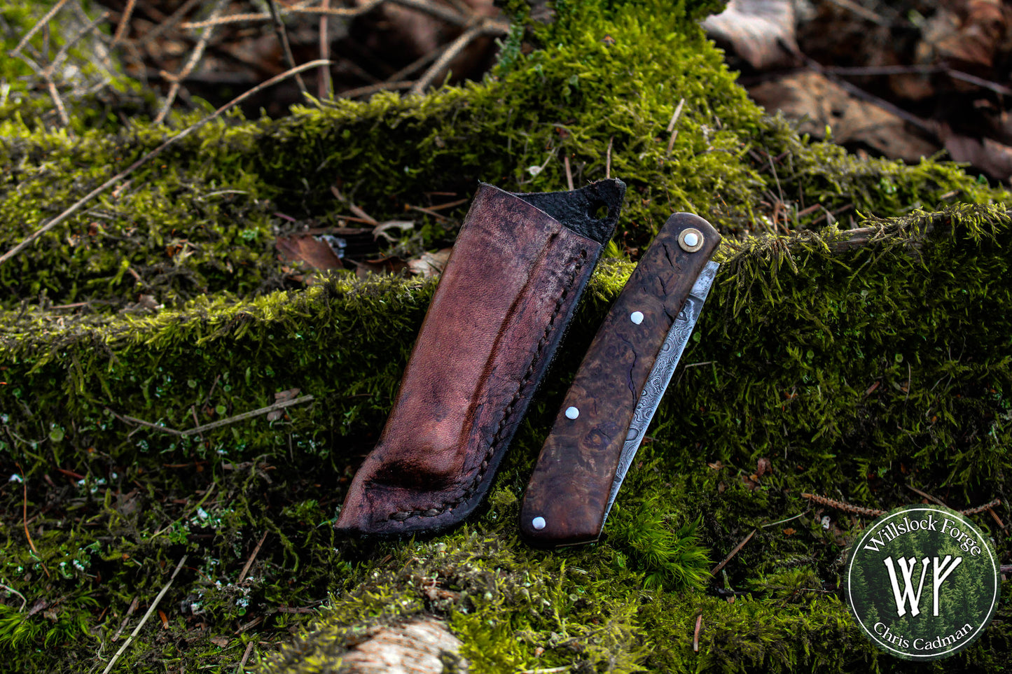 Hand-forged slipjoint folding knife / Raindrop Damascus Go-Mai Blade / Brass Liners & Bolsters / Amboyna Burl Scales