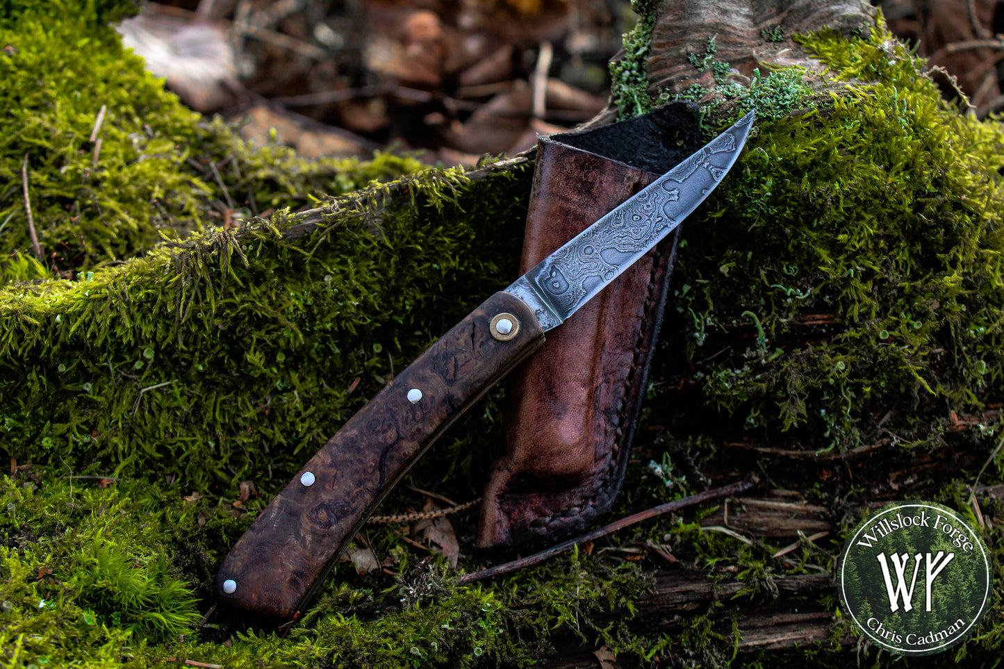 Hand-forged slipjoint folding knife / Raindrop Damascus Go-Mai Blade / Brass Liners & Bolsters / Amboyna Burl Scales