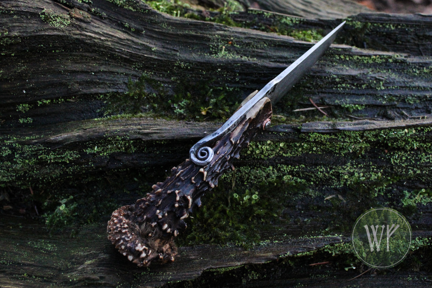 [RESERVED FOR ERNEST] Hand-forged Viking friction folder / Scottish Roe Deer Antler Handle / Wrought Iron & Steel San Mai Blade / UK Legal Pocket Knife