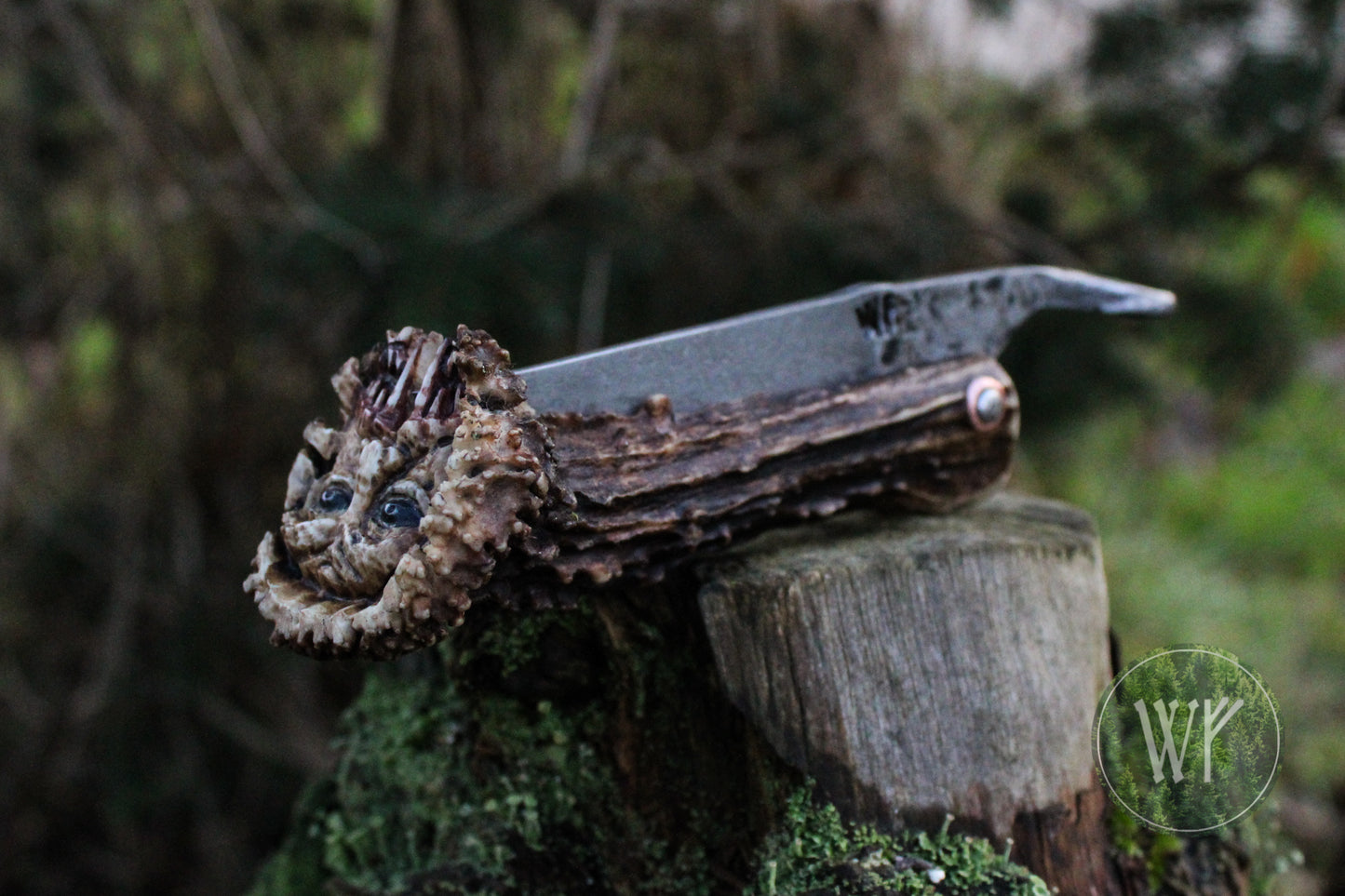 [RESERVED FOR ERNEST] Hand-forged Viking friction folder / Scottish Roe Deer Antler Handle / Wrought Iron & Steel San Mai Blade / UK Legal Pocket Knife