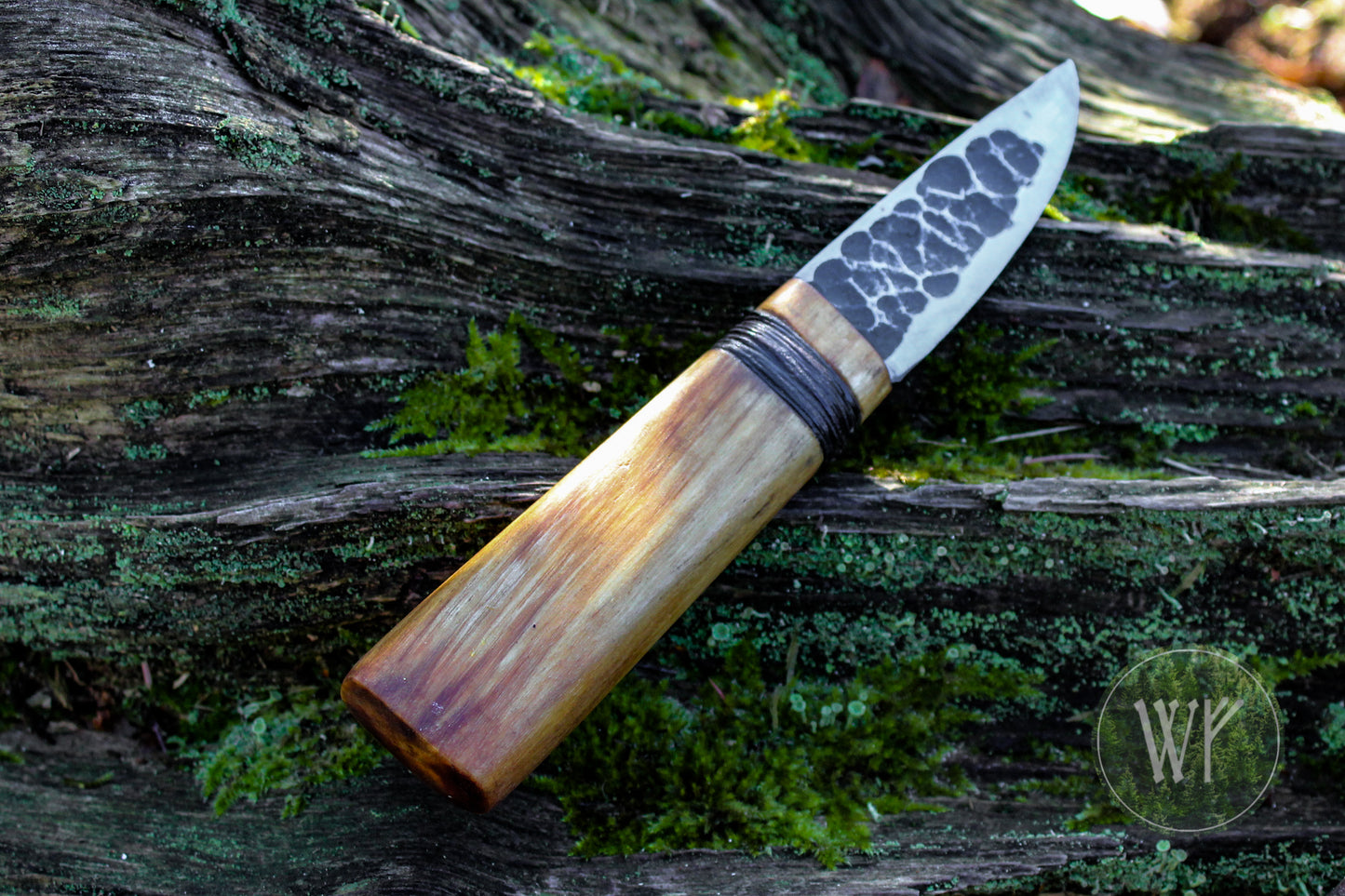 Small hand-forged Yakut Knife with Birch Handle and Leather Sheath